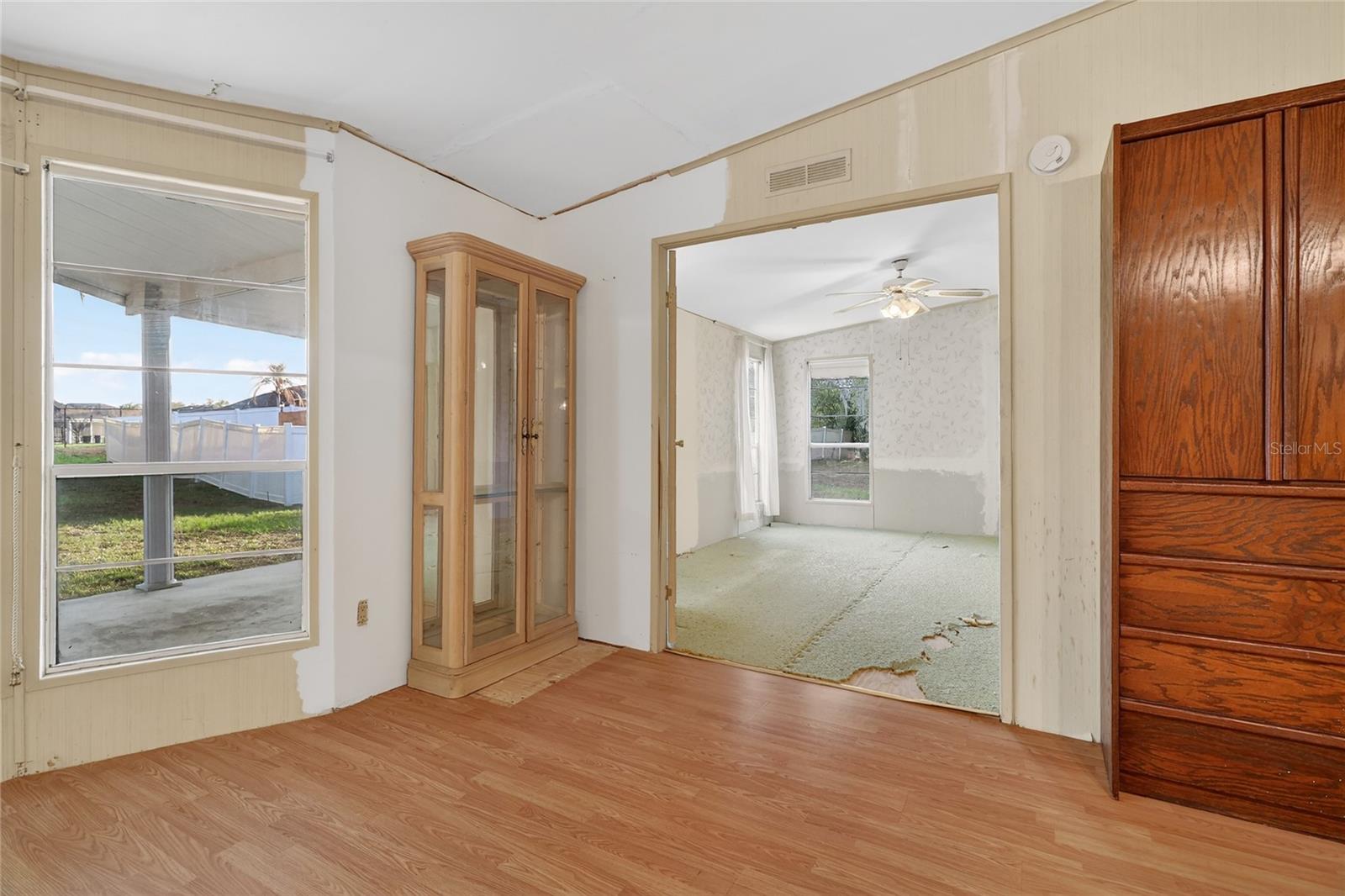 Image 32 of 70 For 1033 Oak Lane