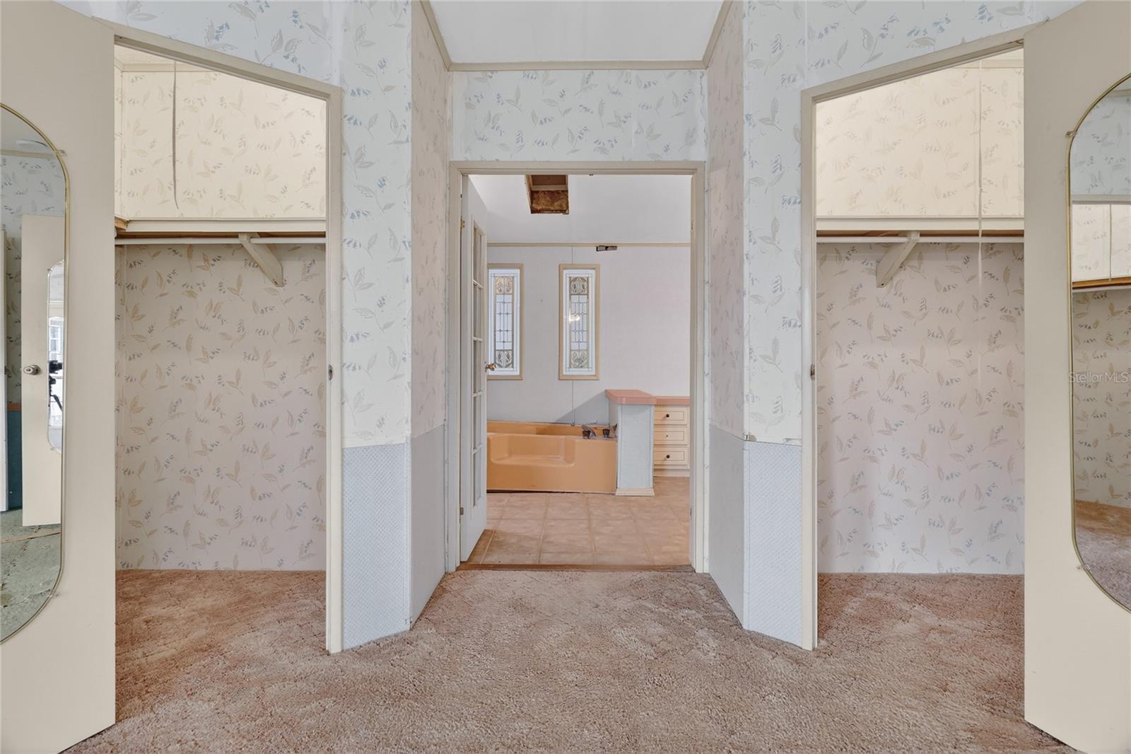 Image 35 of 70 For 1033 Oak Lane