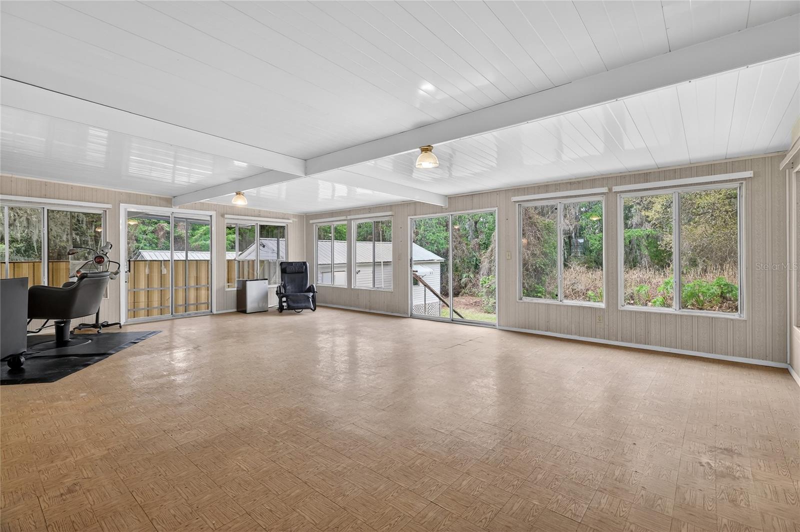 Image 48 of 70 For 1033 Oak Lane