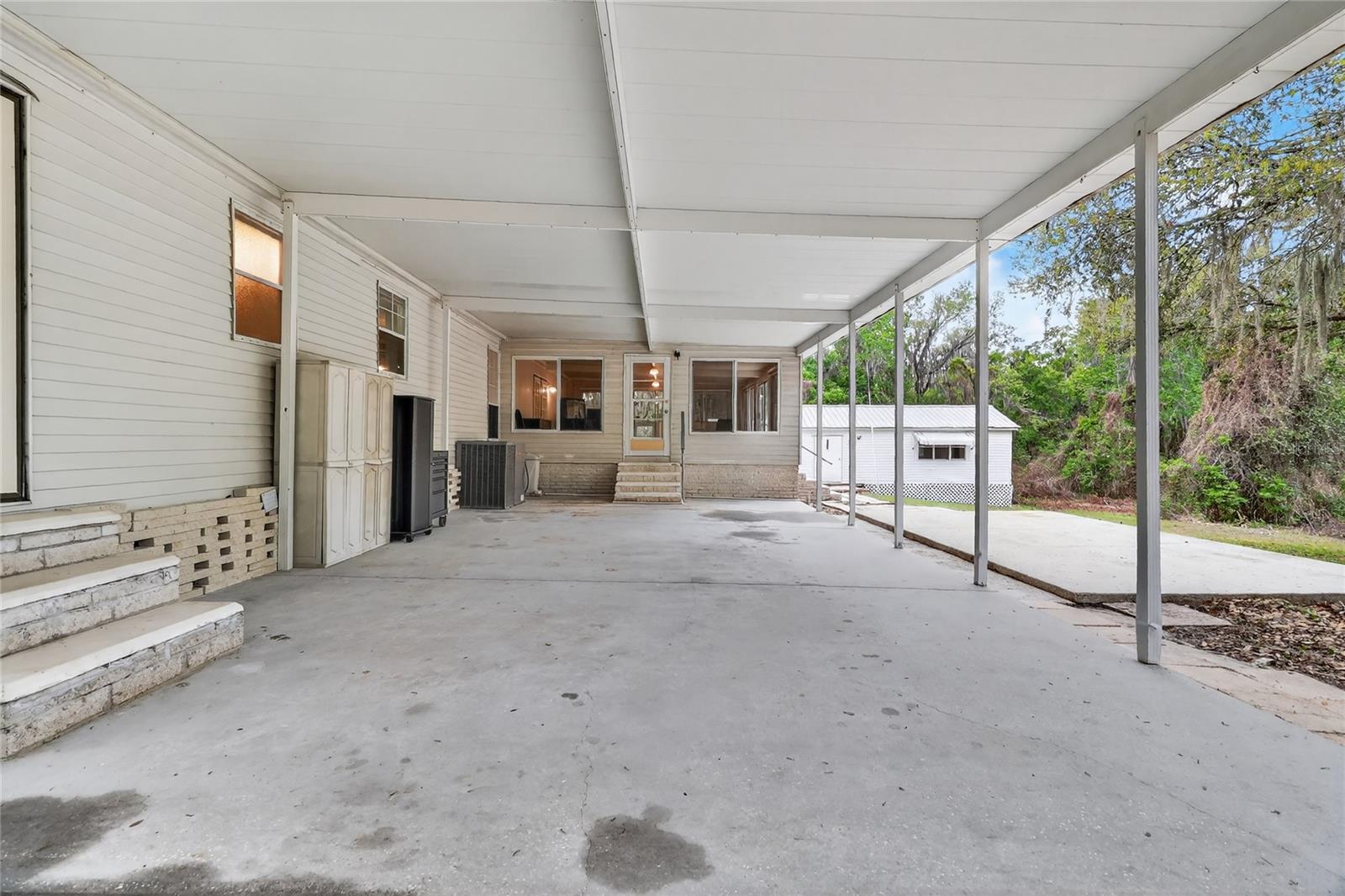 Image 50 of 70 For 1033 Oak Lane