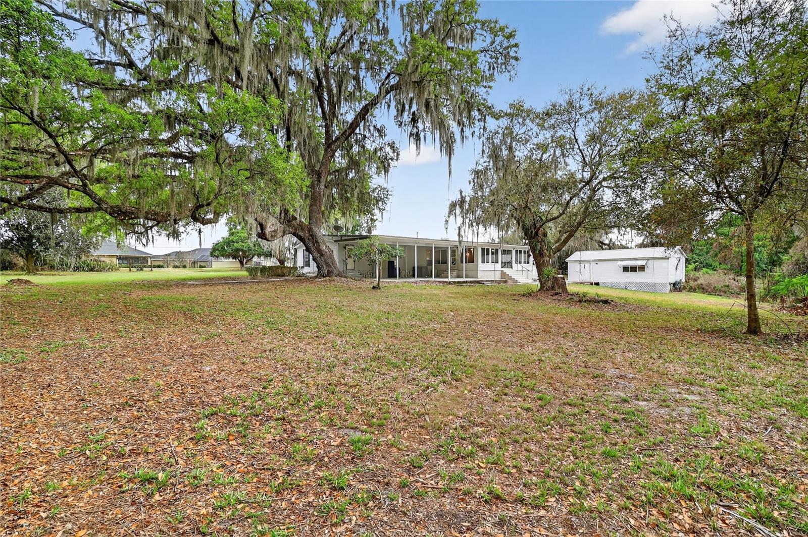 Image 55 of 70 For 1033 Oak Lane