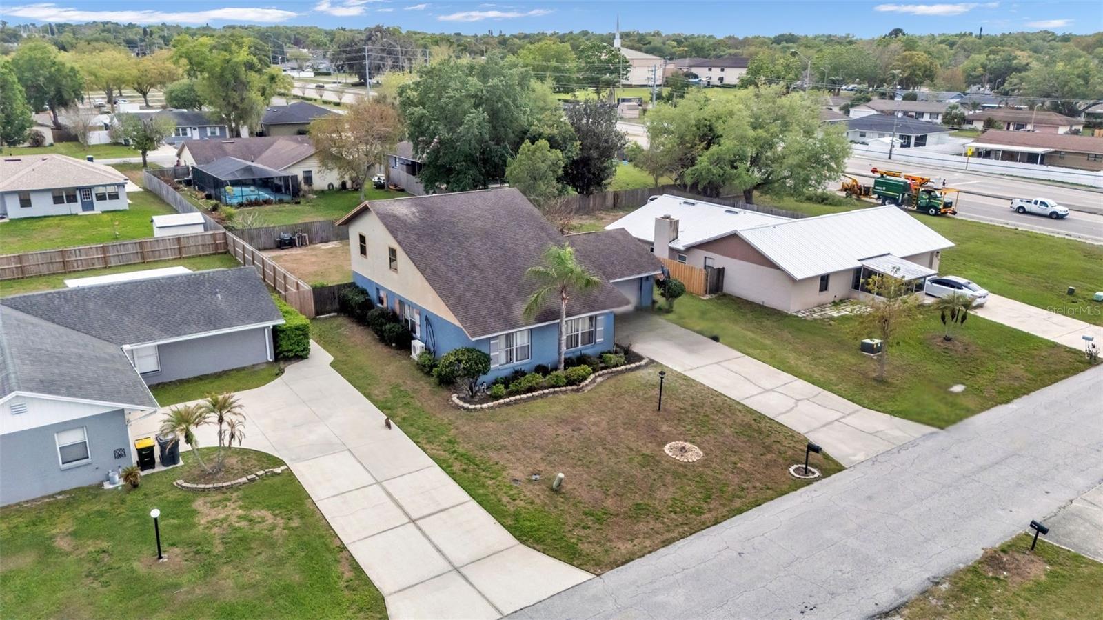 Image 5 of 42 For 2221 Eastmeadows Road