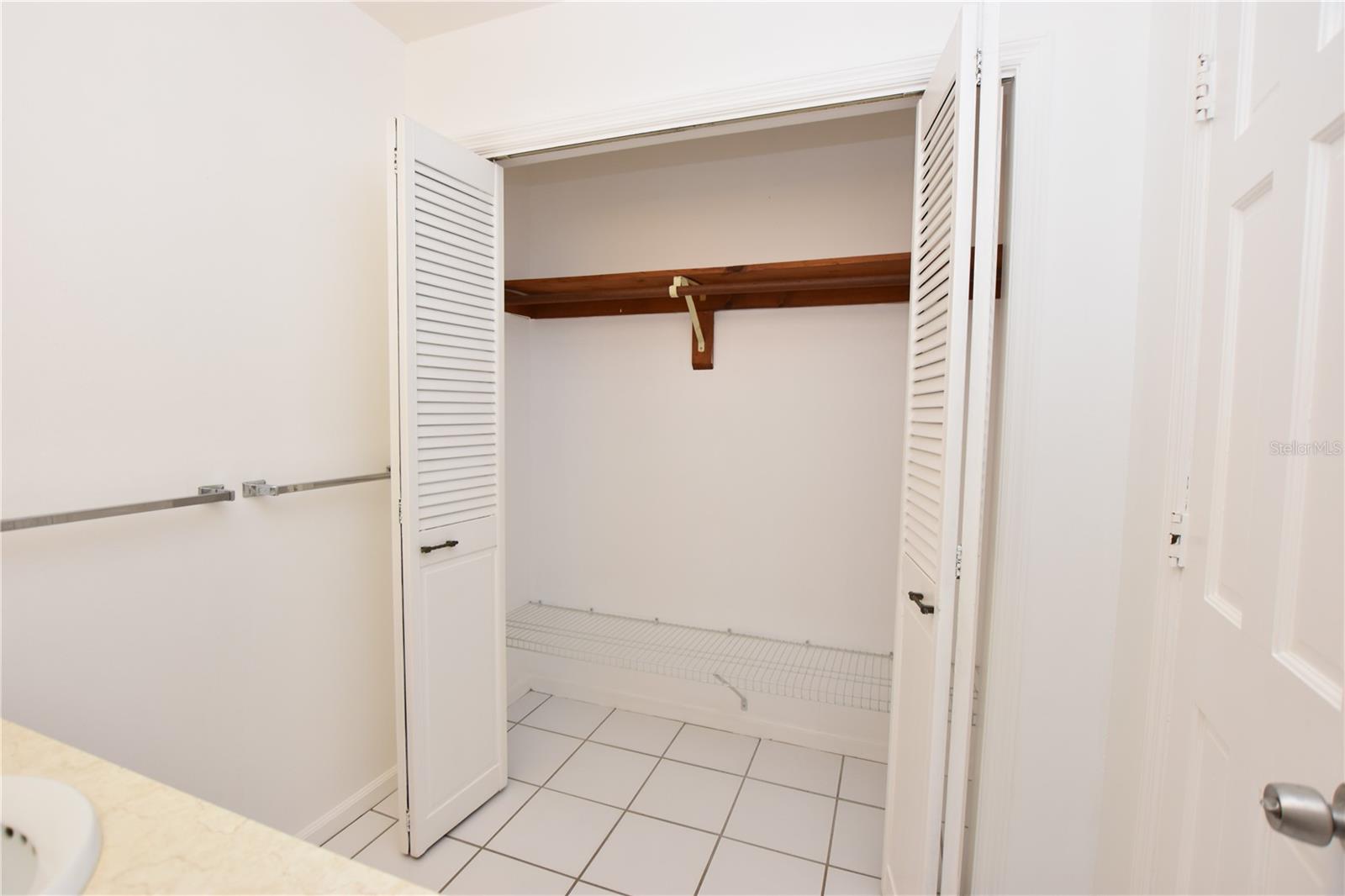 Image 10 of 18 For 2227 9th St Se