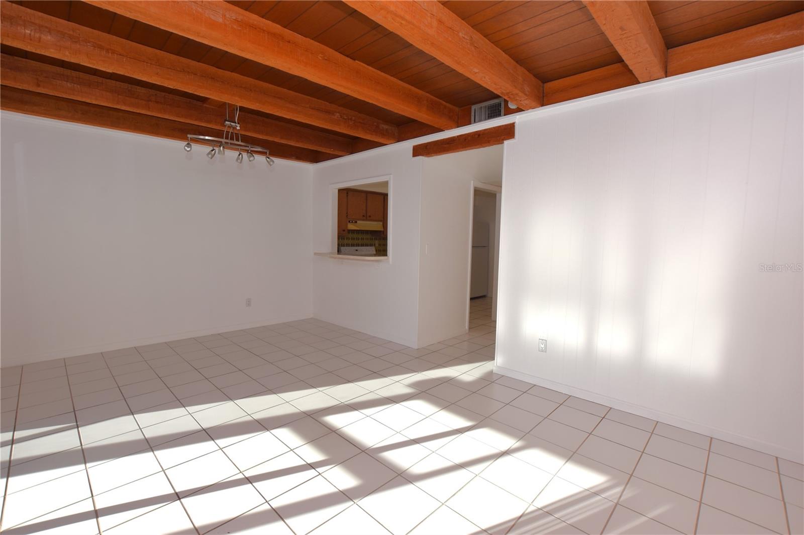 Image 5 of 18 For 2227 9th St Se