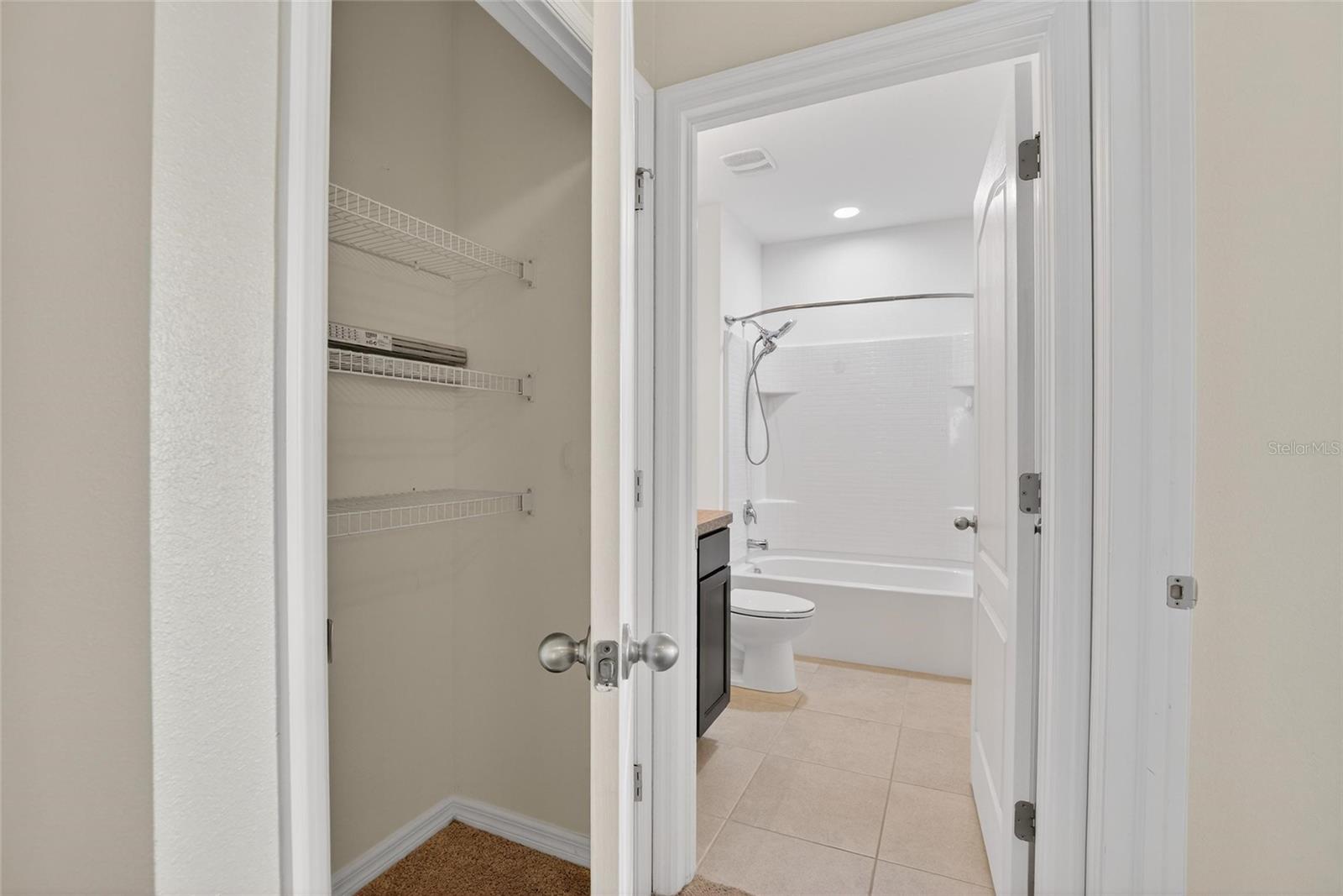 Image 20 of 68 For 3540 San Moise Place