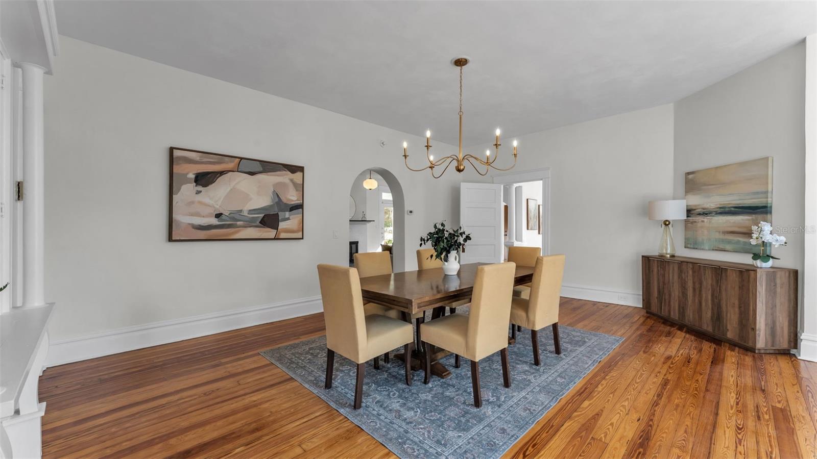 Image 10 of 47 For 535 Jackson Avenue