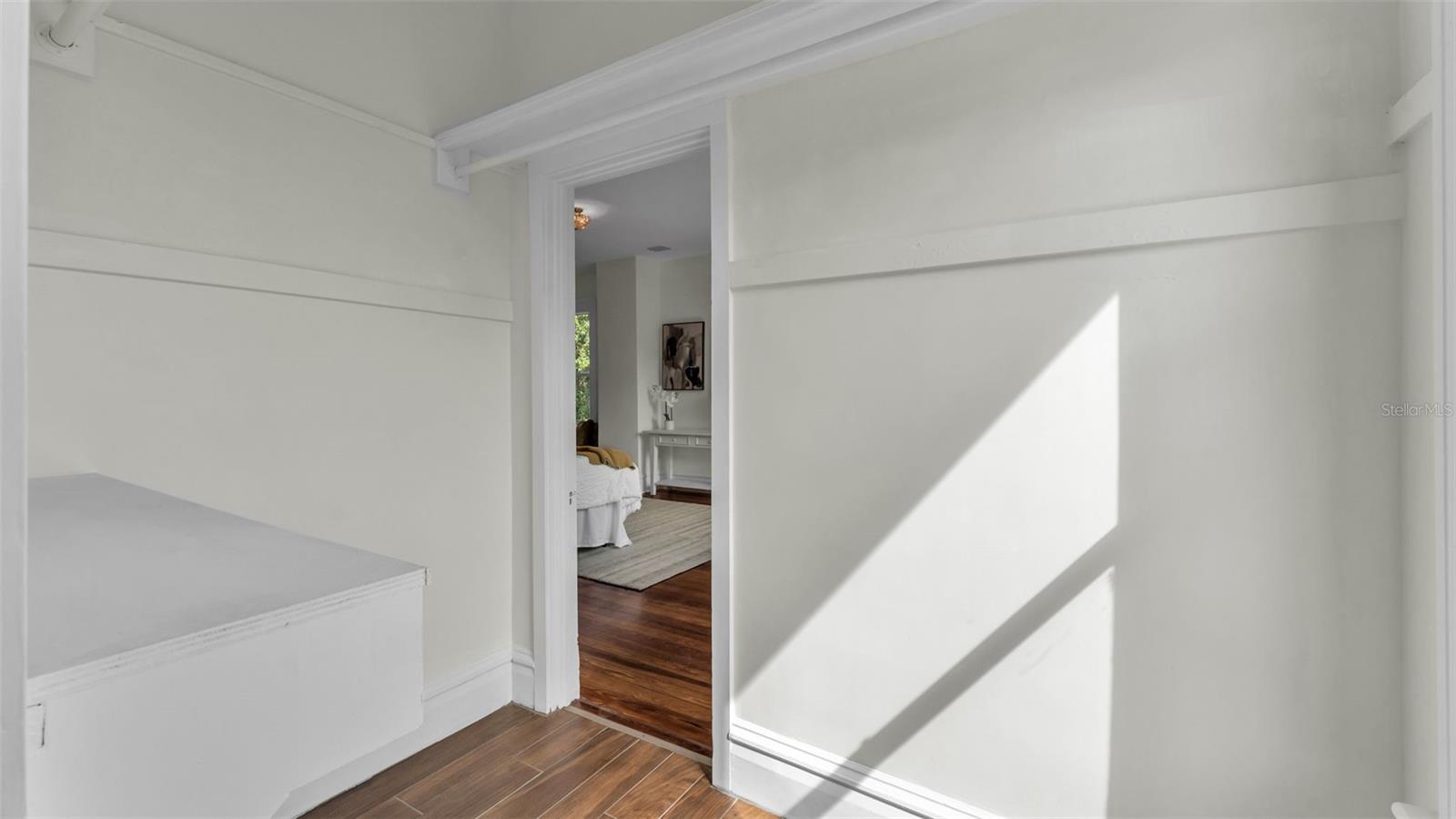 Image 15 of 47 For 535 Jackson Avenue