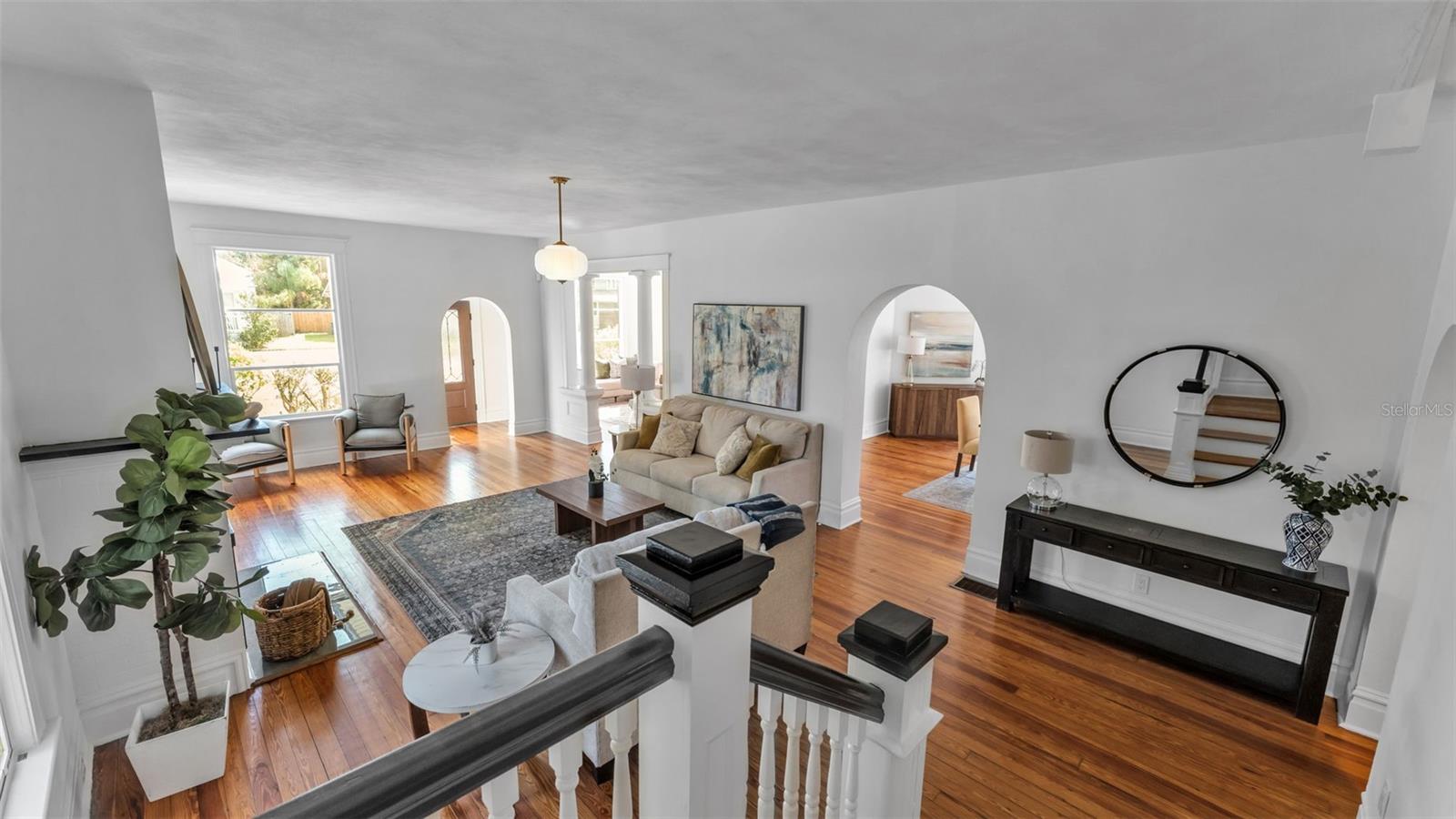 Image 26 of 47 For 535 Jackson Avenue