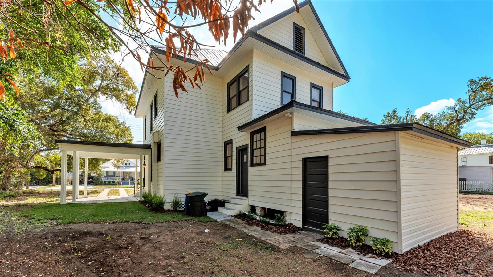 Image 46 of 47 For 535 Jackson Avenue