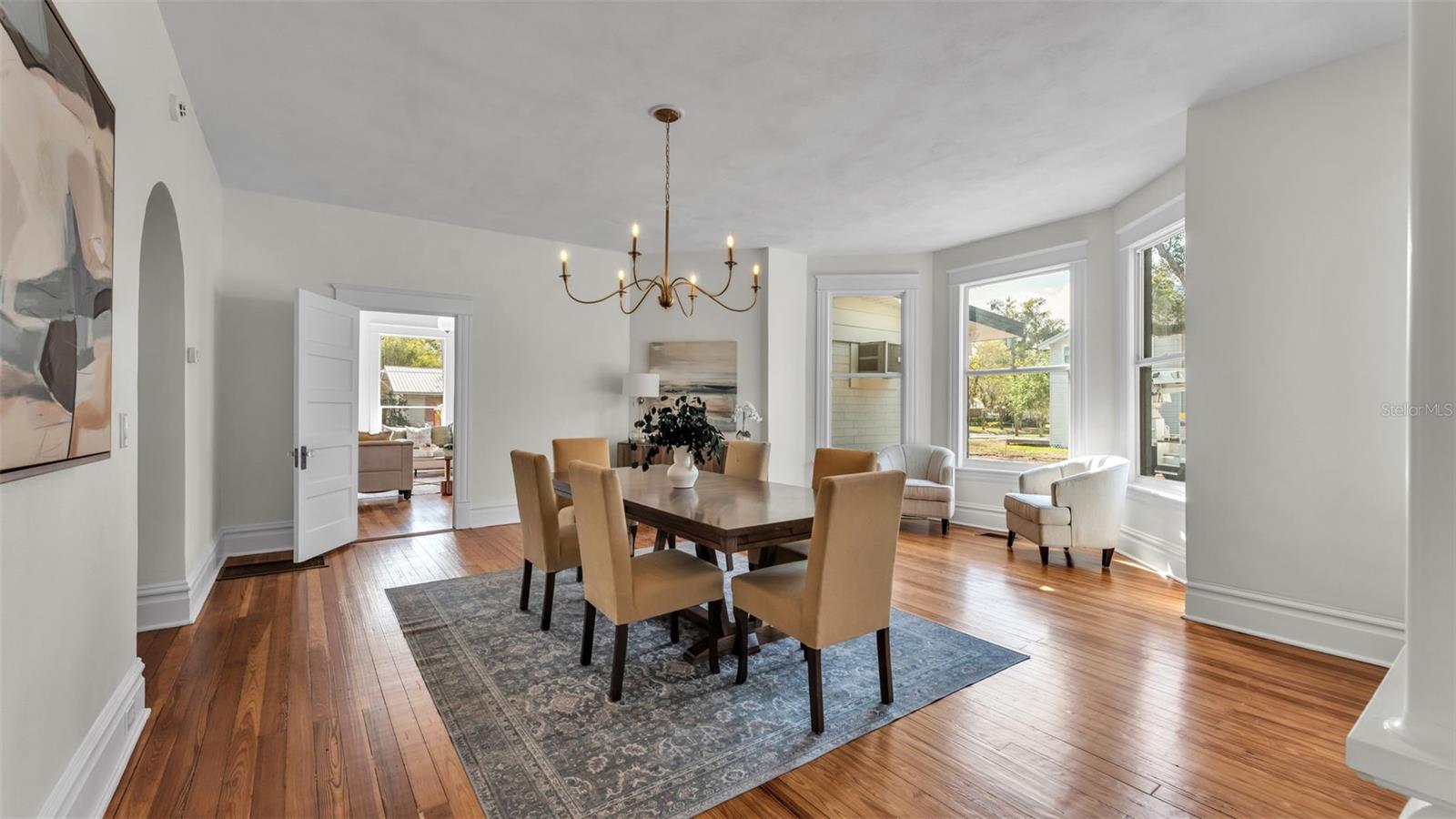 Image 7 of 47 For 535 Jackson Avenue