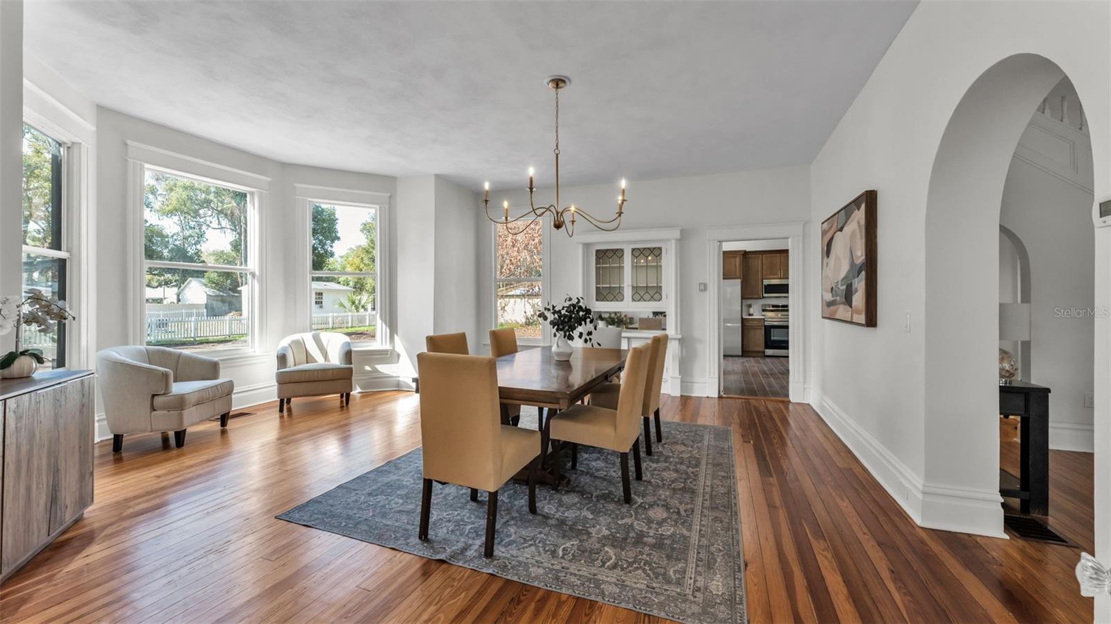 Image 8 of 47 For 535 Jackson Avenue