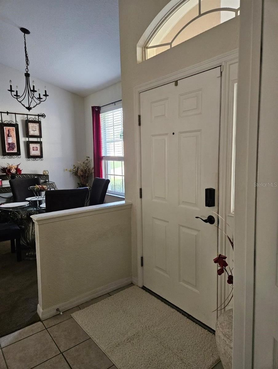 Image 2 of 6 For 5419 Oxford Manor Circle