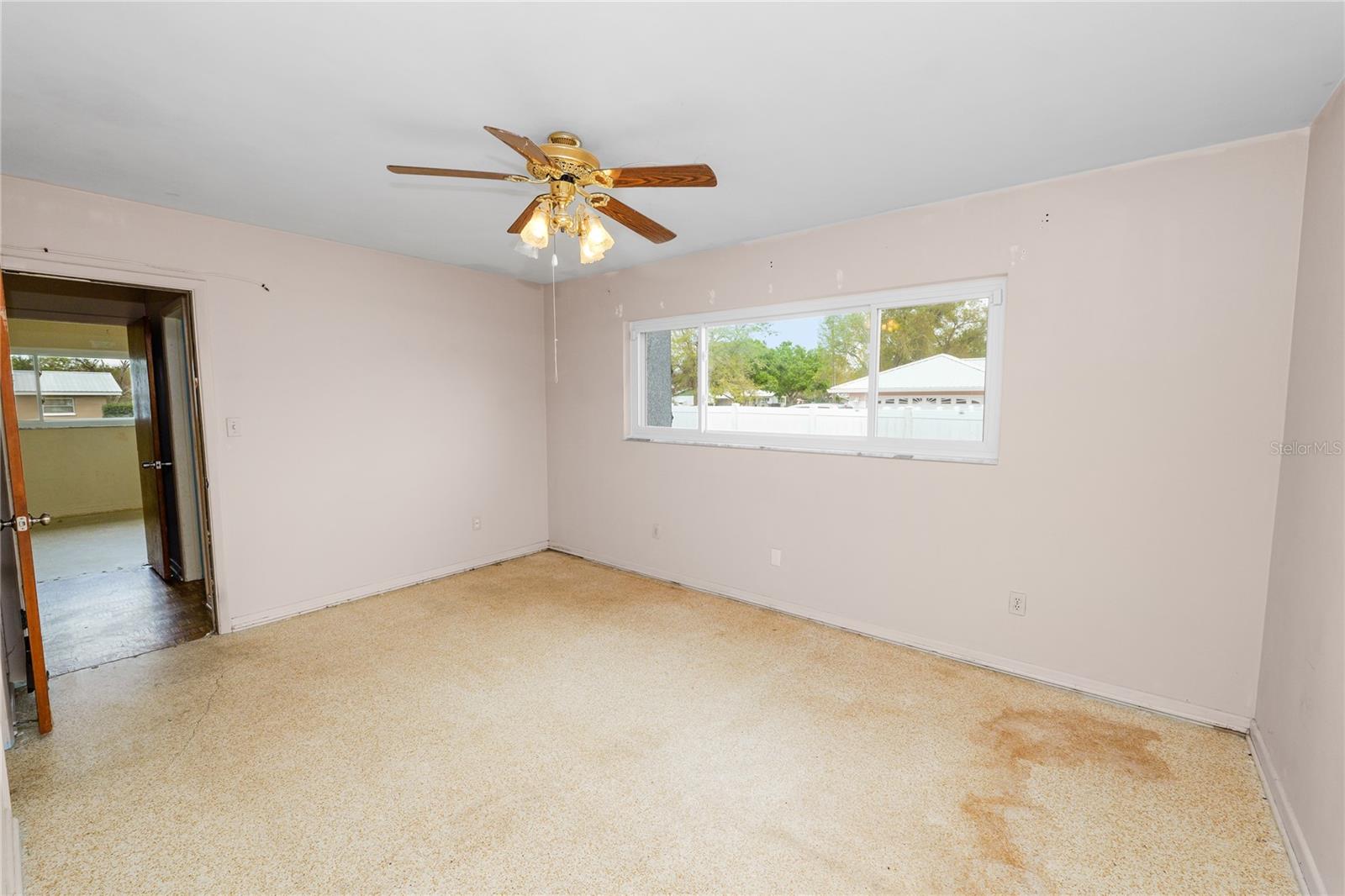 Image 22 of 52 For 800 Canfield Street