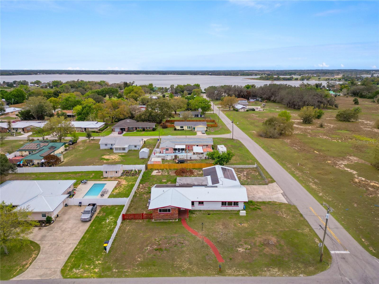 Image 50 of 52 For 800 Canfield Street