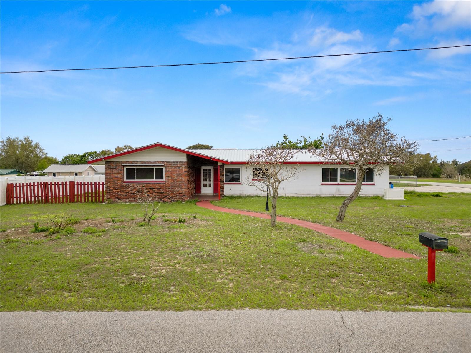 Image 51 of 52 For 800 Canfield Street