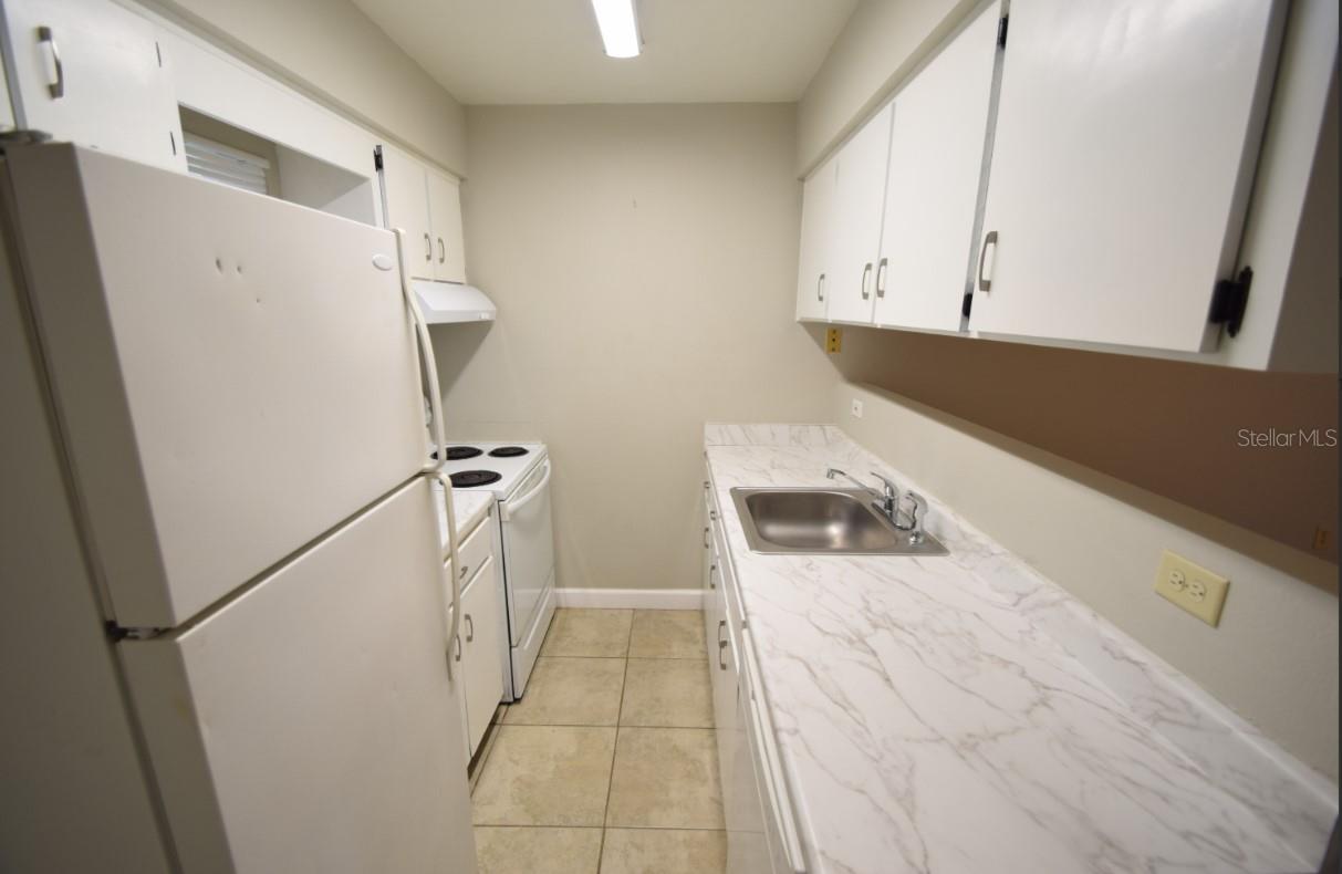 Image 12 of 17 For 885 Schoolhouse Road 885