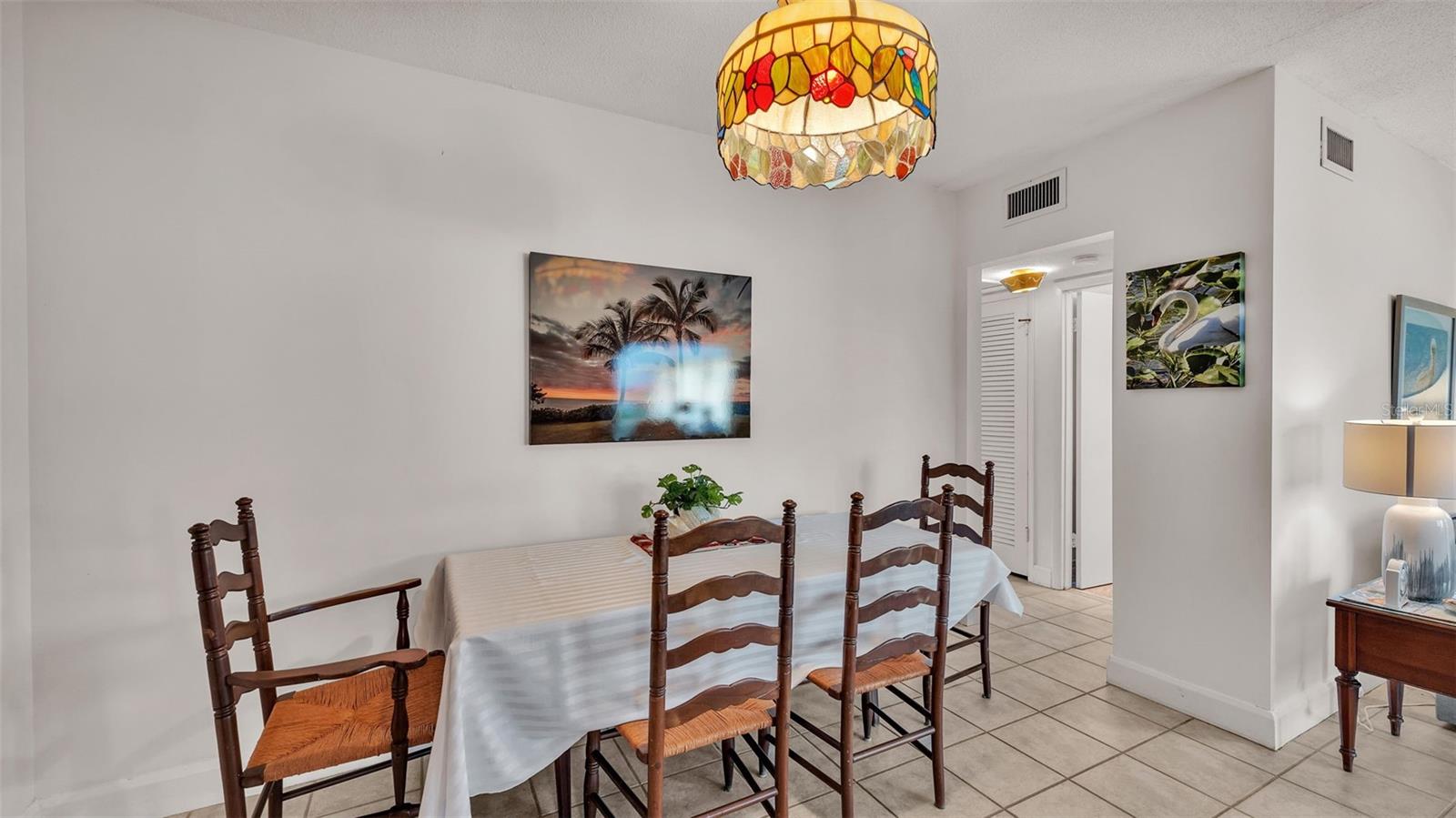 Image 10 of 28 For 1600 Lake Parker Drive B9