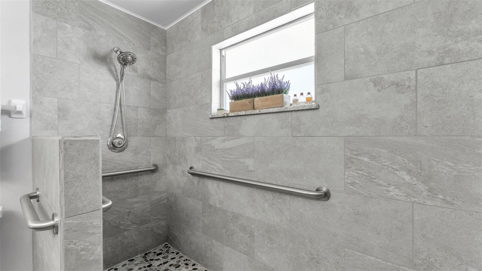 Image 30 of 79 For 6205 Peacock Run