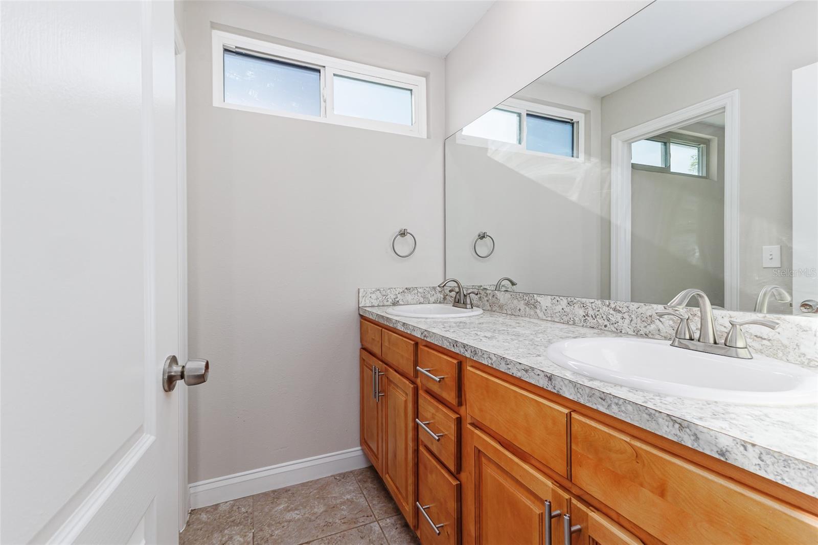 Image 19 of 31 For 5545 Pheasant Drive