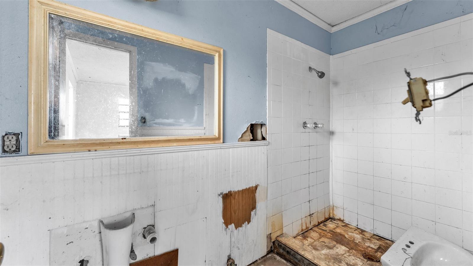 Image 17 of 32 For 11033 Sherrouse Road