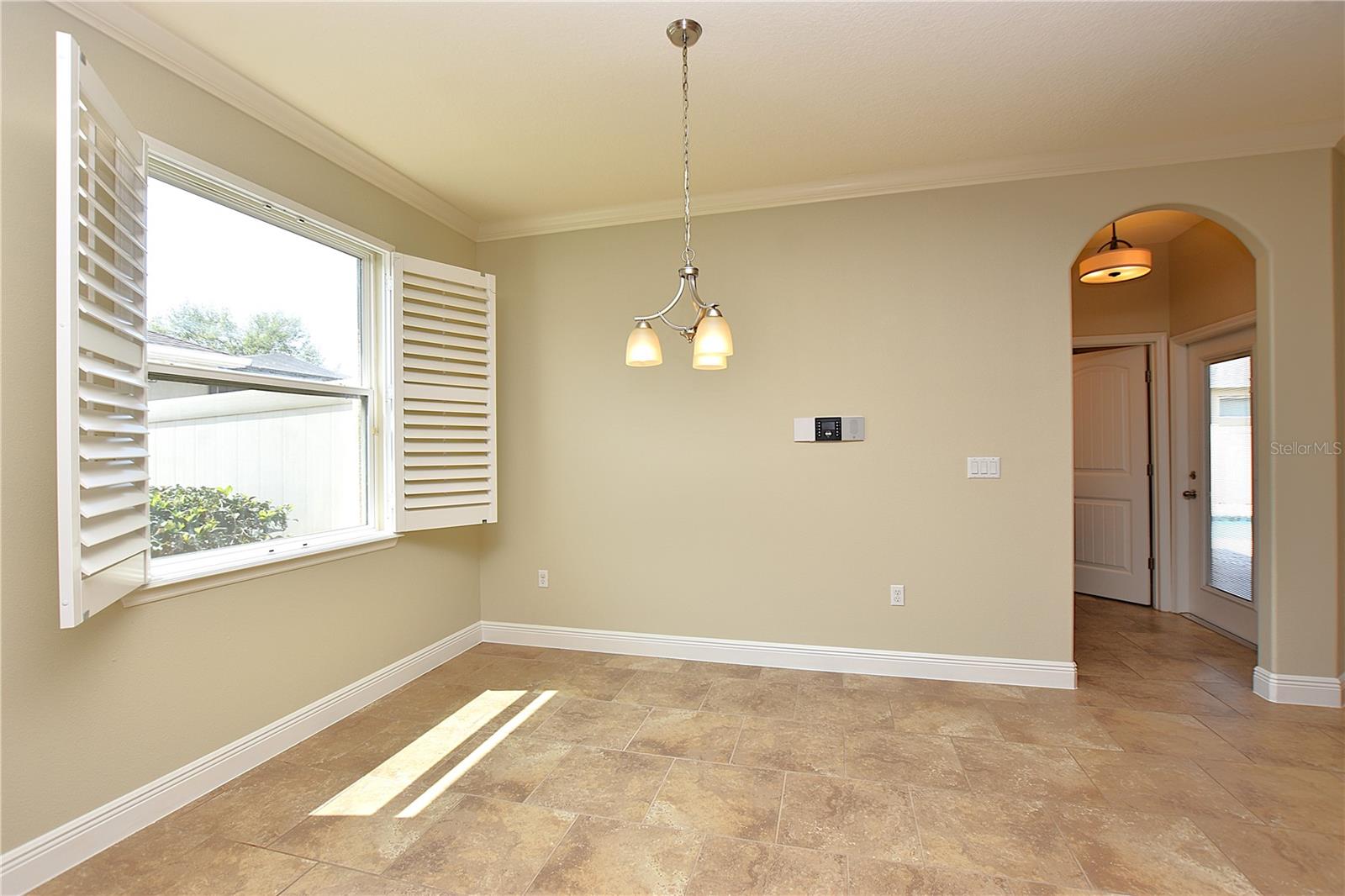 Image 13 of 65 For 1977 Wind Meadows Drive