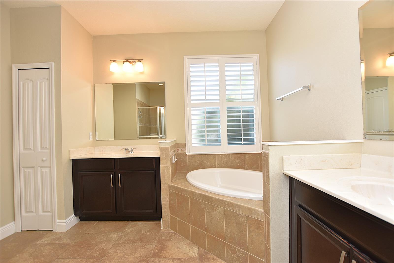 Image 30 of 65 For 1977 Wind Meadows Drive