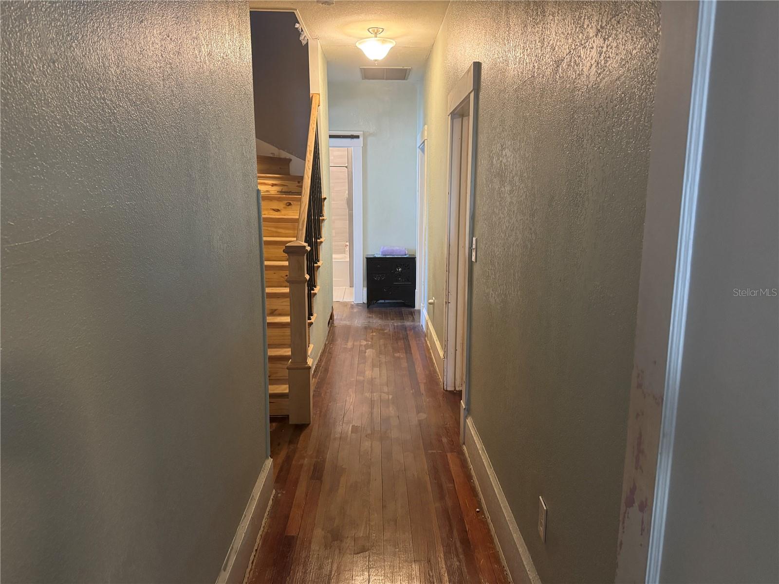 Image 6 of 22 For 131 2nd Street