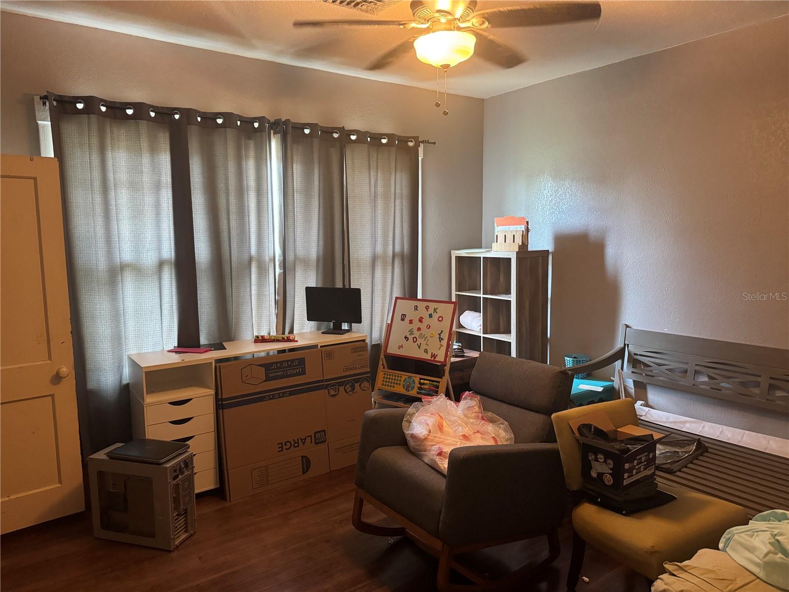 Image 9 of 22 For 131 2nd Street