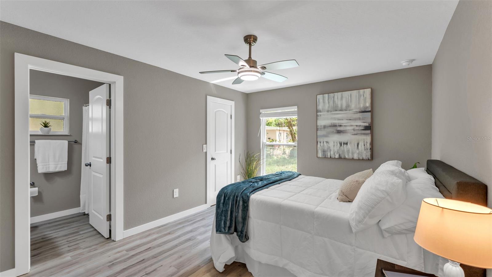 Image 8 of 18 For 3277 Alberta Street