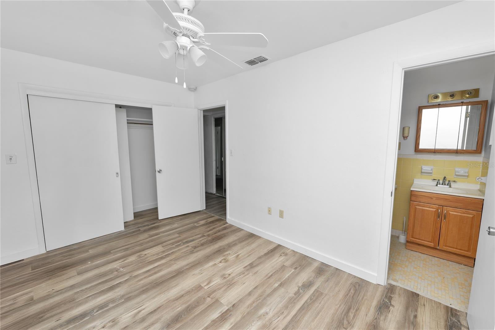 Image 10 of 25 For 403 Valencia Street