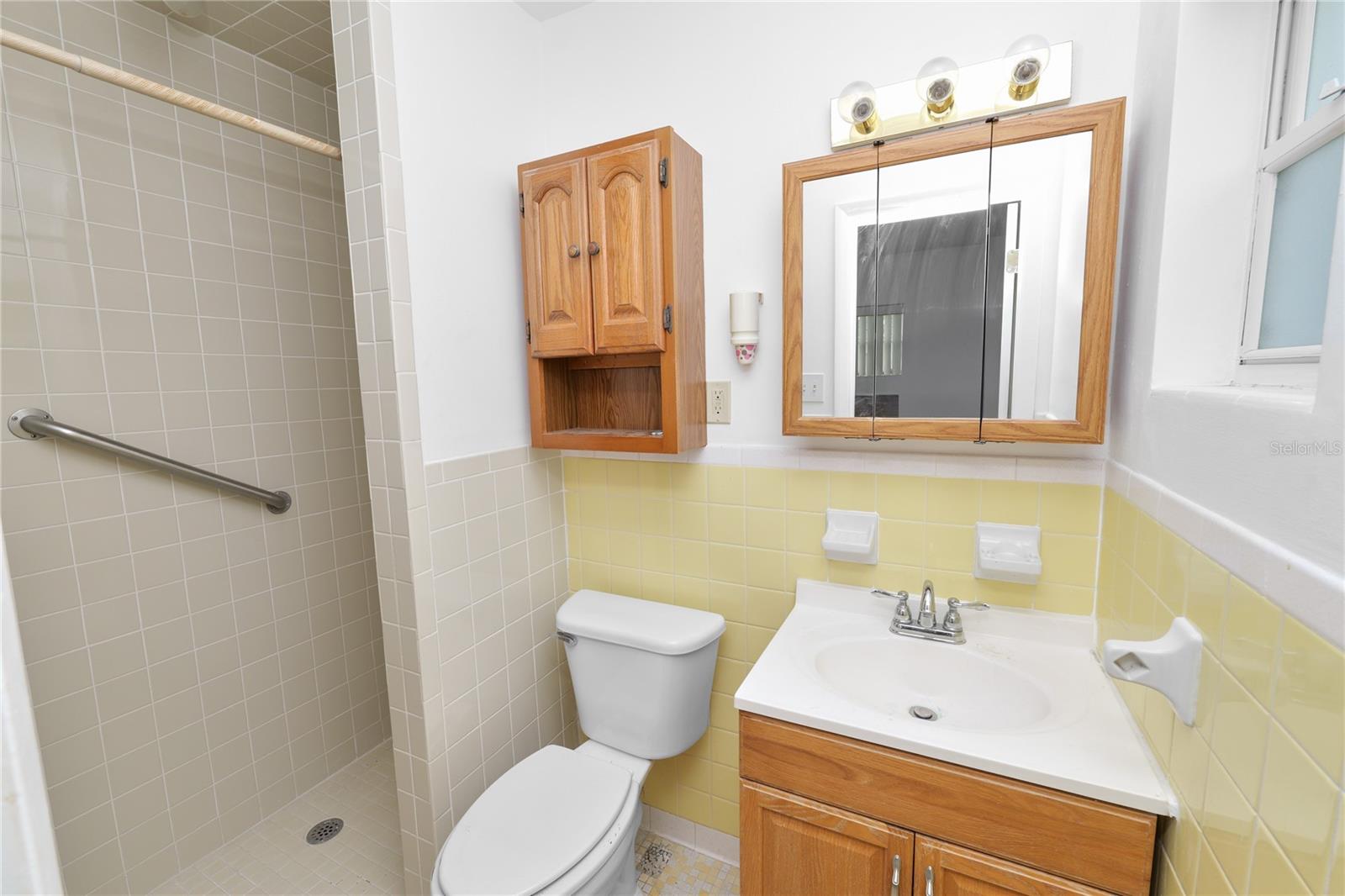 Image 11 of 25 For 403 Valencia Street