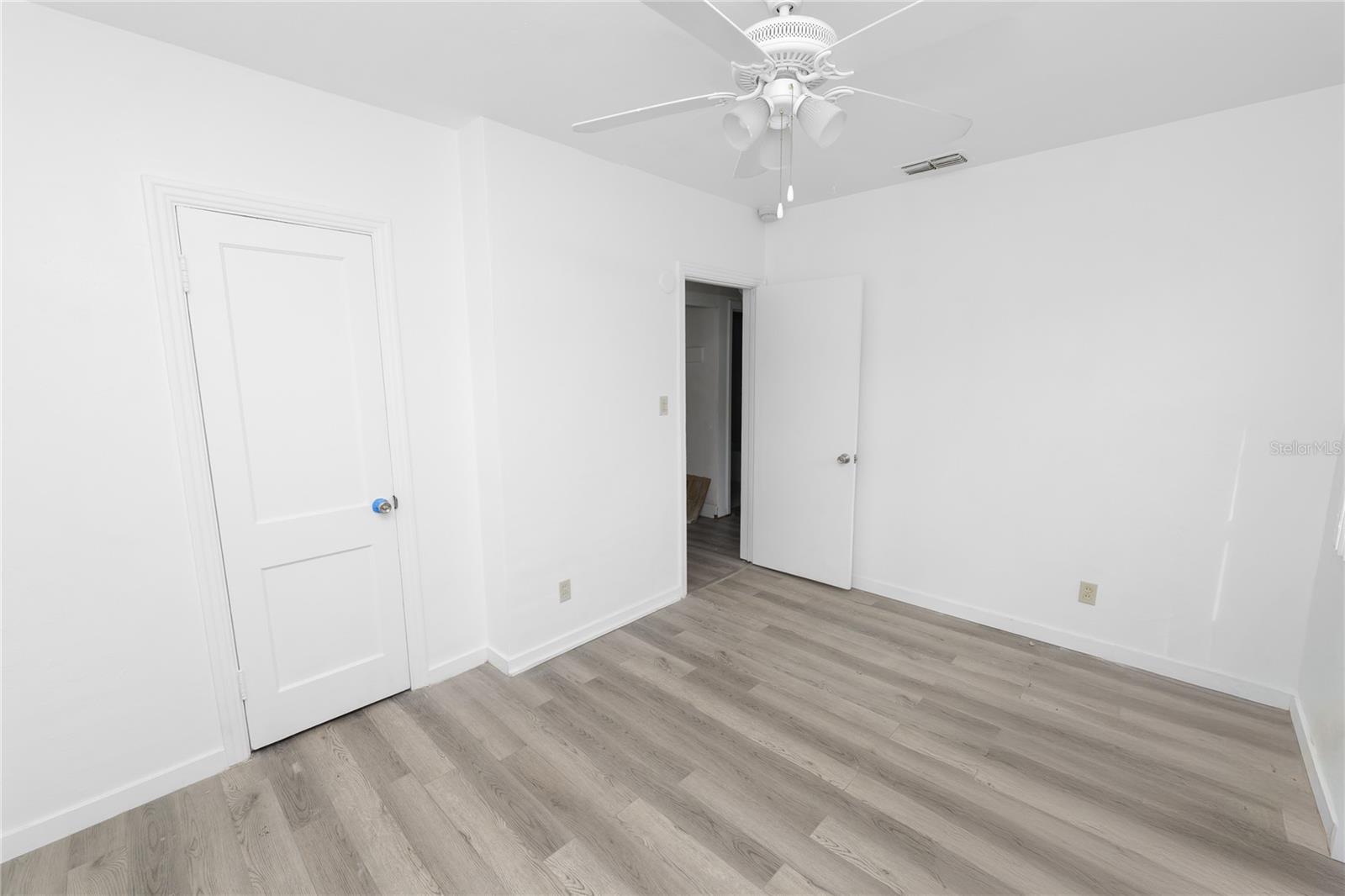 Image 12 of 25 For 403 Valencia Street