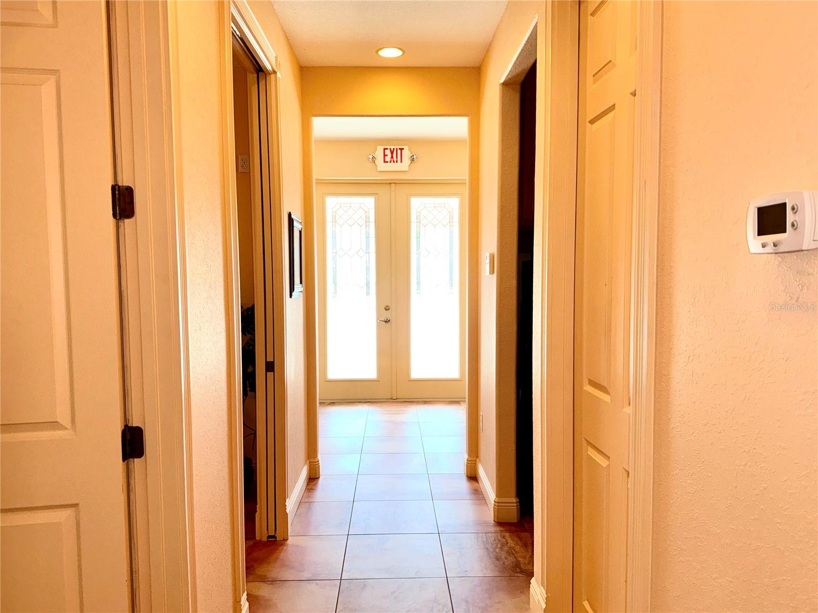 Image 15 of 23 For 308 Dal Hall Boulevard