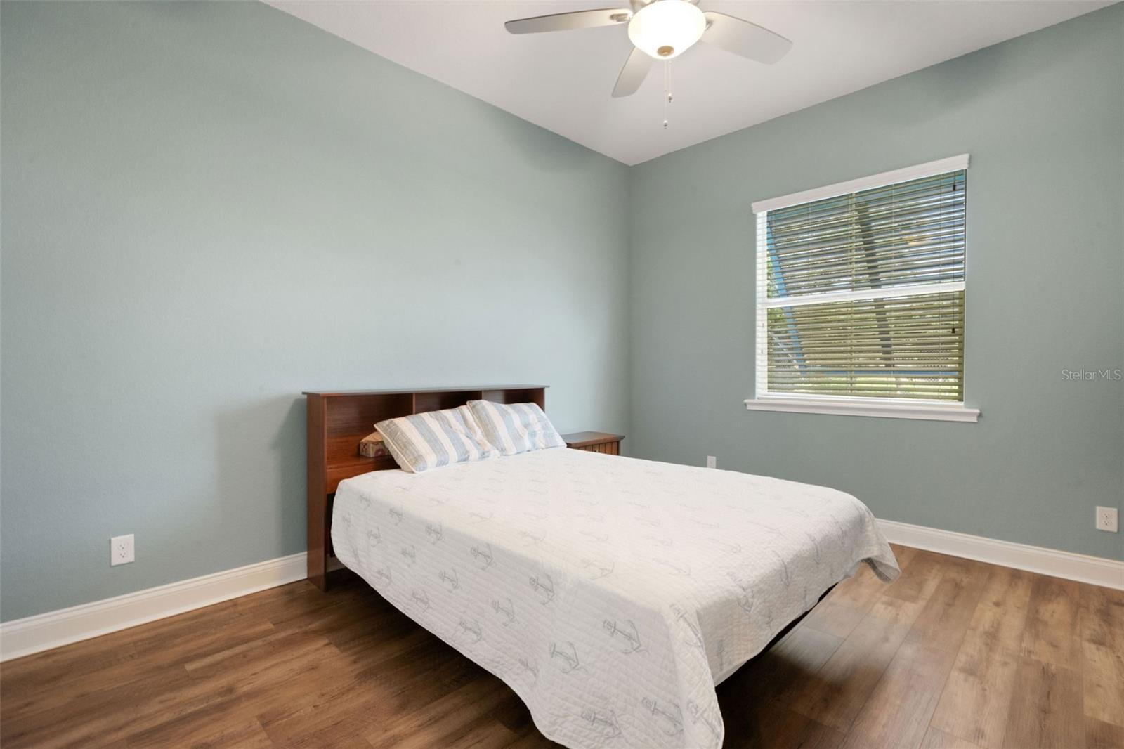 Image 19 of 39 For 1 Brogden Court Se