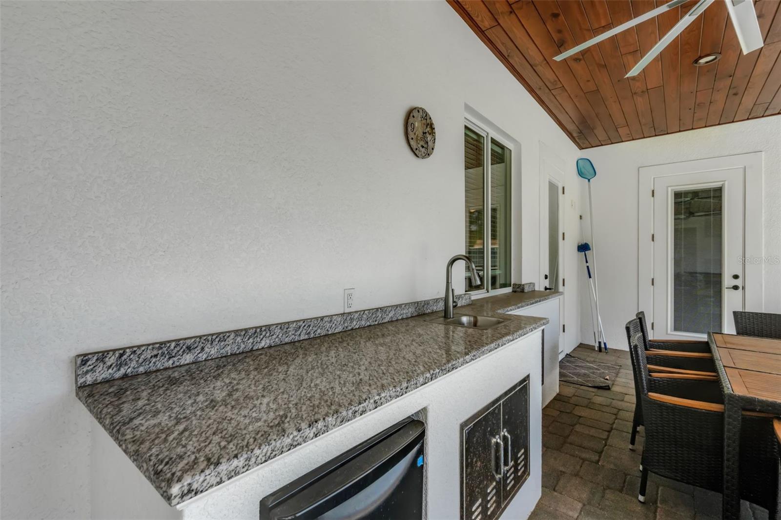 Image 32 of 39 For 1 Brogden Court Se