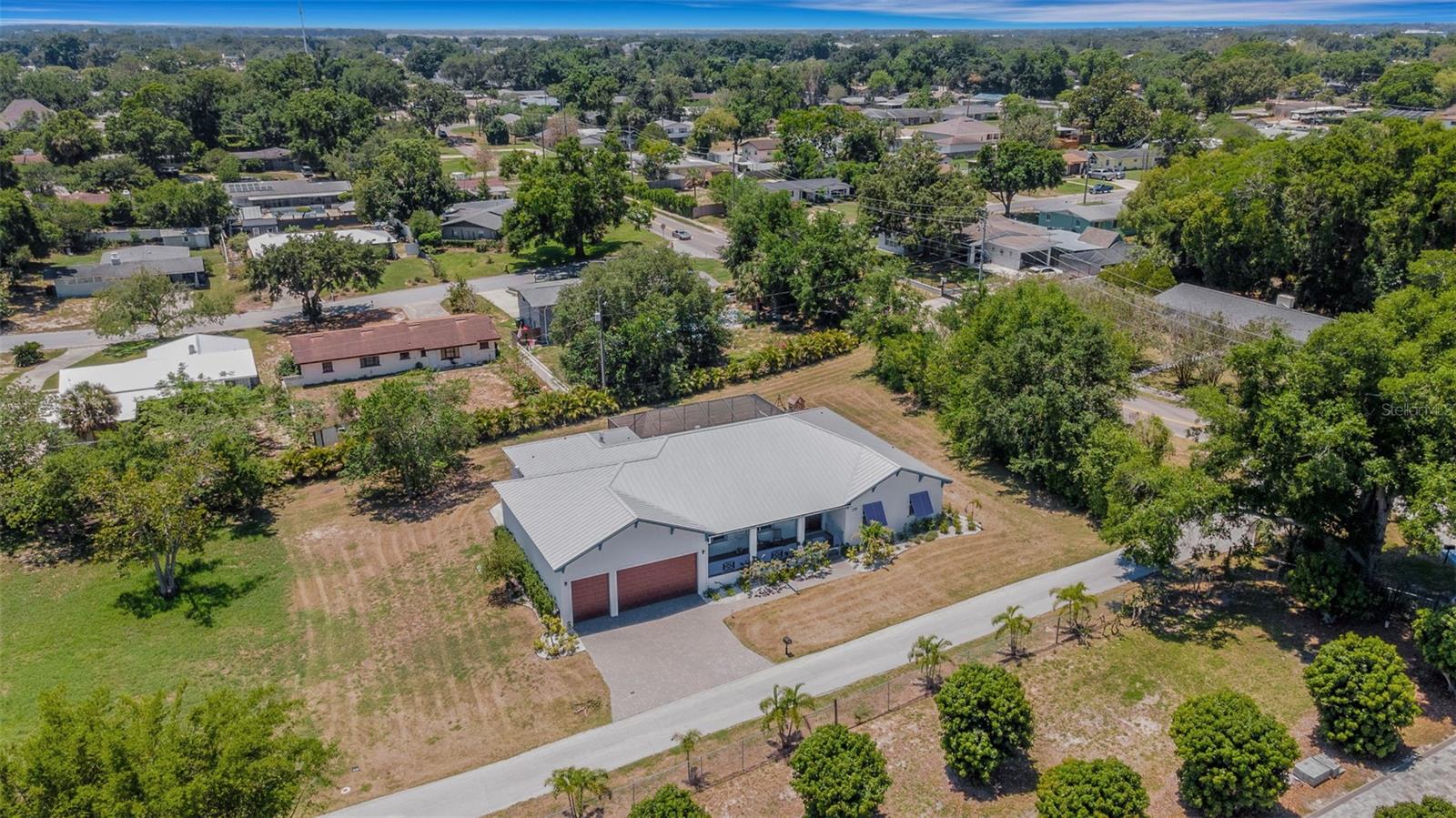 Image 37 of 39 For 1 Brogden Court Se