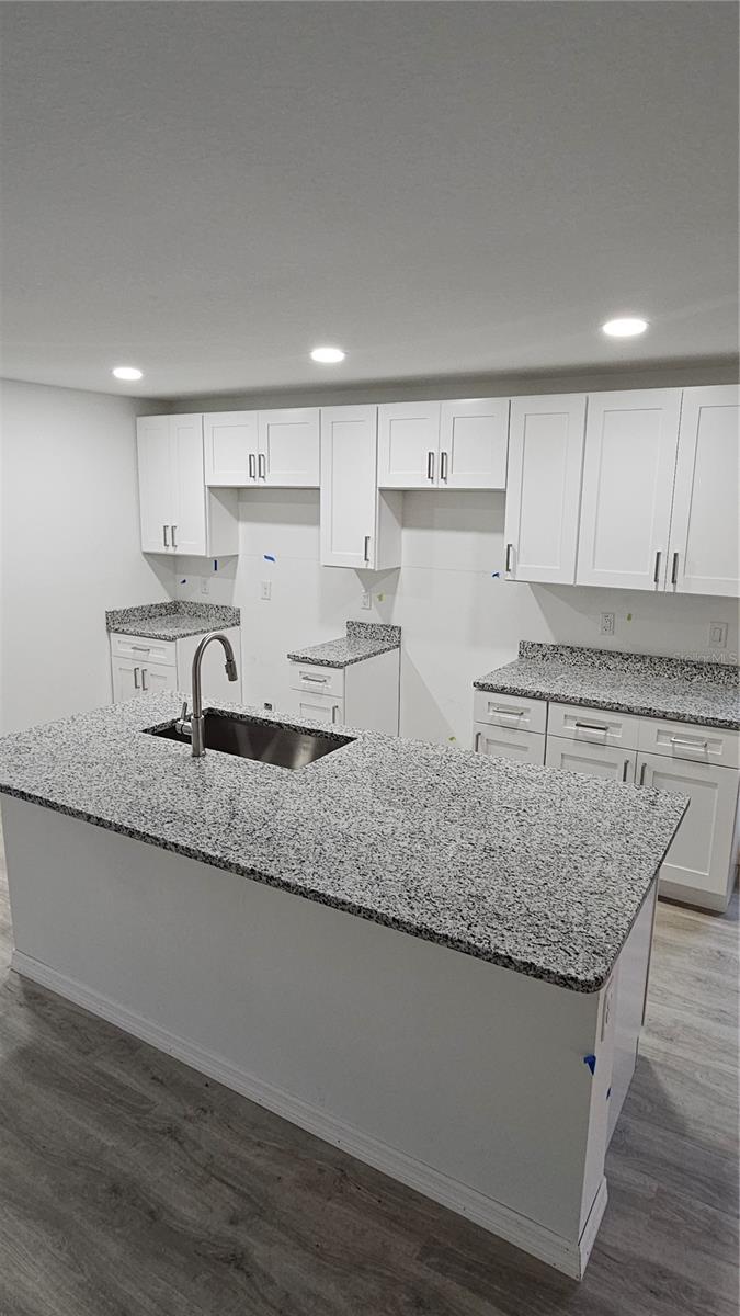 Image 6 of 12 For 999 Avenue A