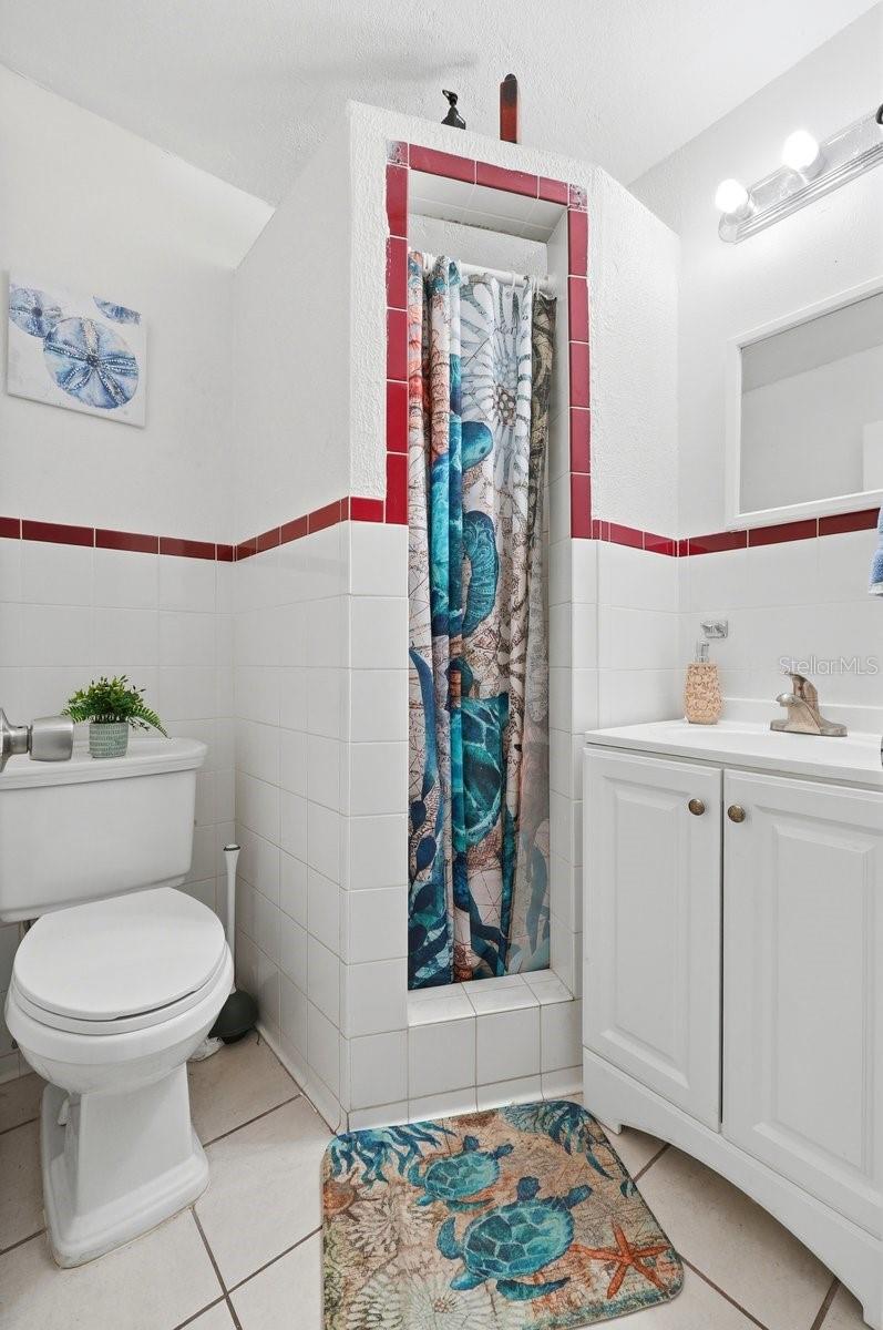 Image 13 of 33 For 3011 Chabett Avenue