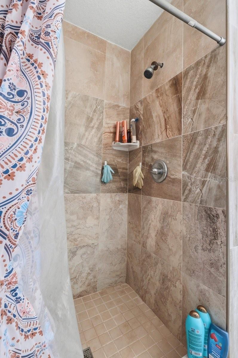 Image 22 of 33 For 3011 Chabett Avenue