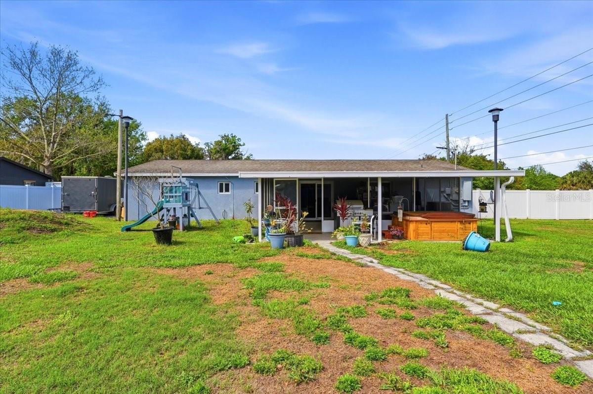 Image 25 of 33 For 3011 Chabett Avenue