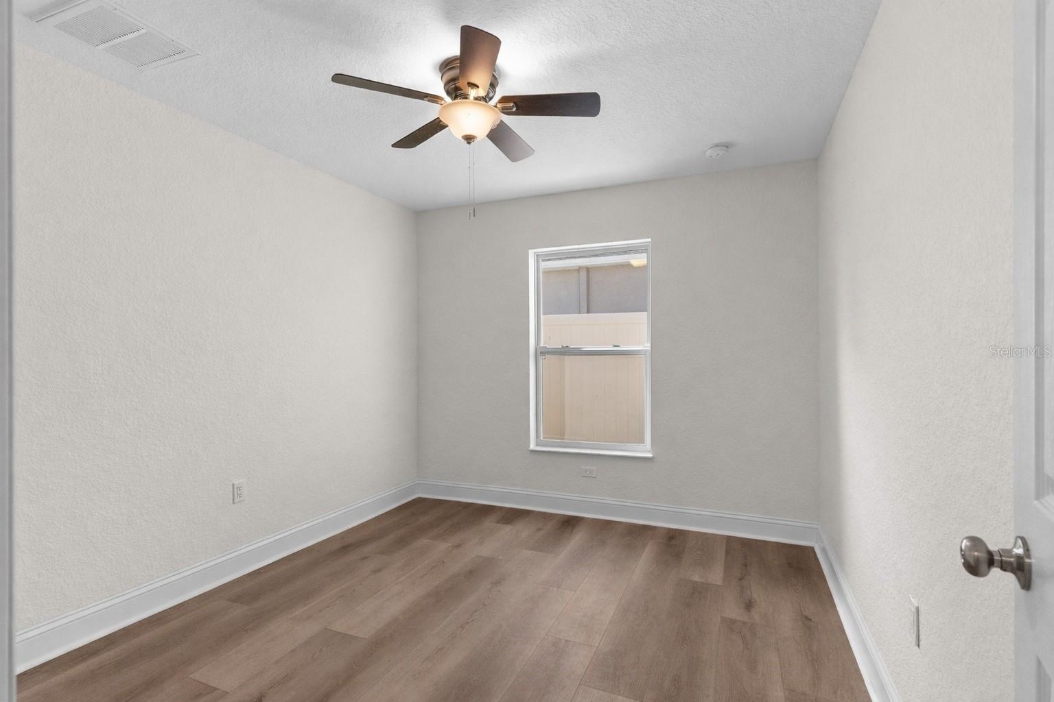 Image 19 of 28 For 317 Courtland Street