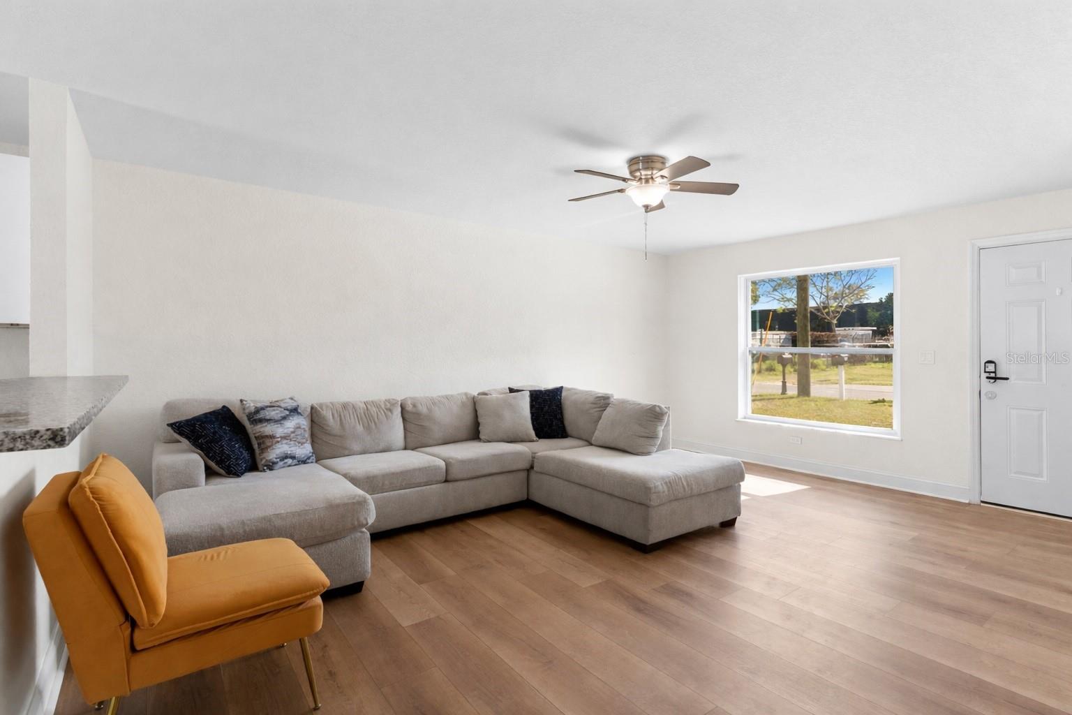 Image 6 of 28 For 317 Courtland Street