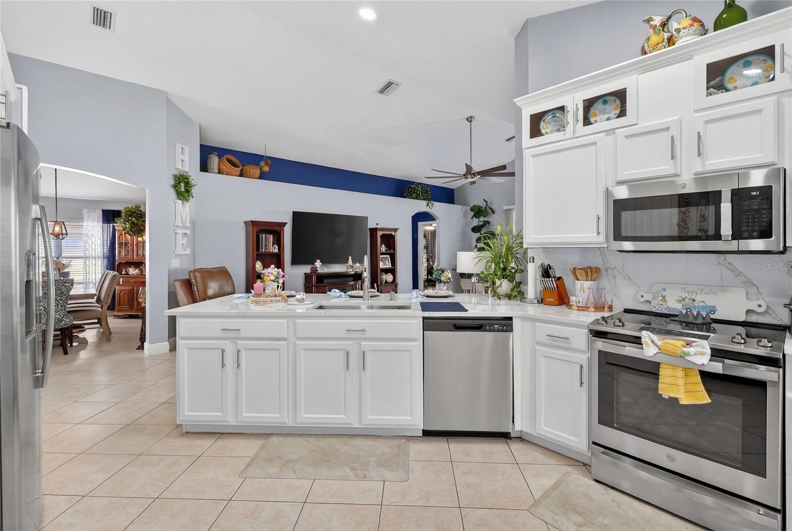 Image 21 of 57 For 3881 Hampton Hills Drive