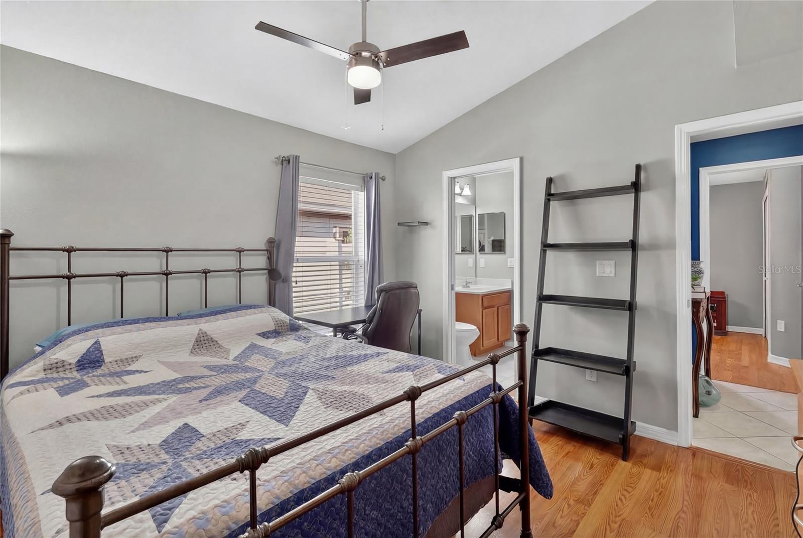 Image 35 of 57 For 3881 Hampton Hills Drive