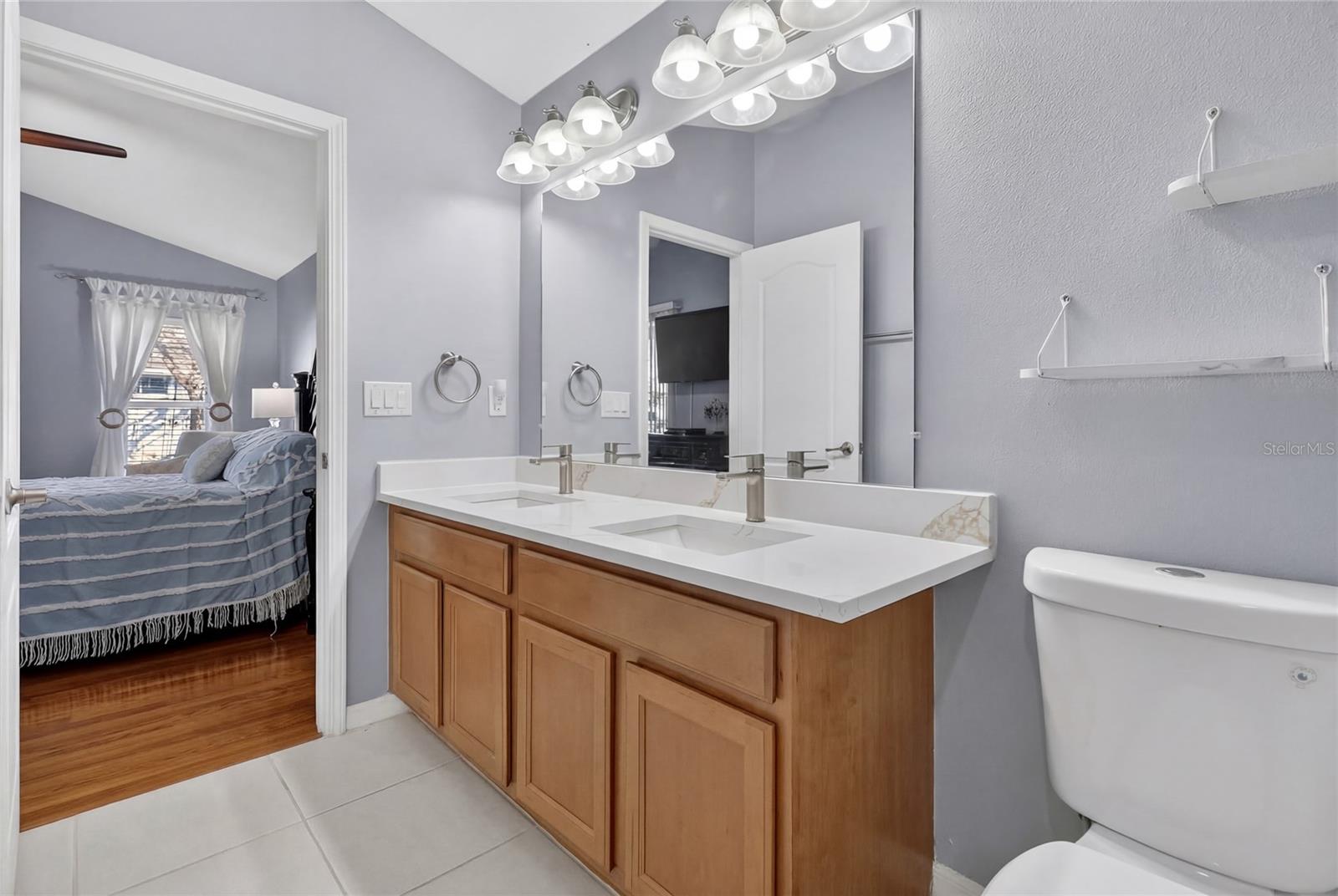 Image 44 of 57 For 3881 Hampton Hills Drive