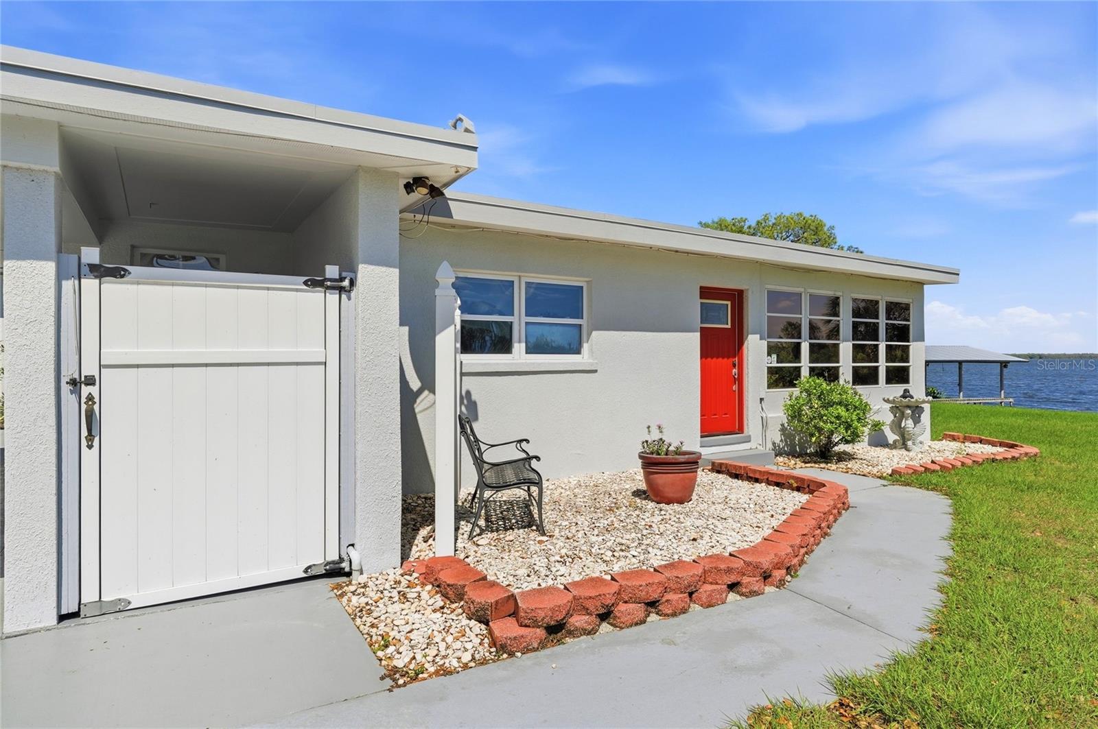 Image 10 of 67 For 8342 Lake Marion Road