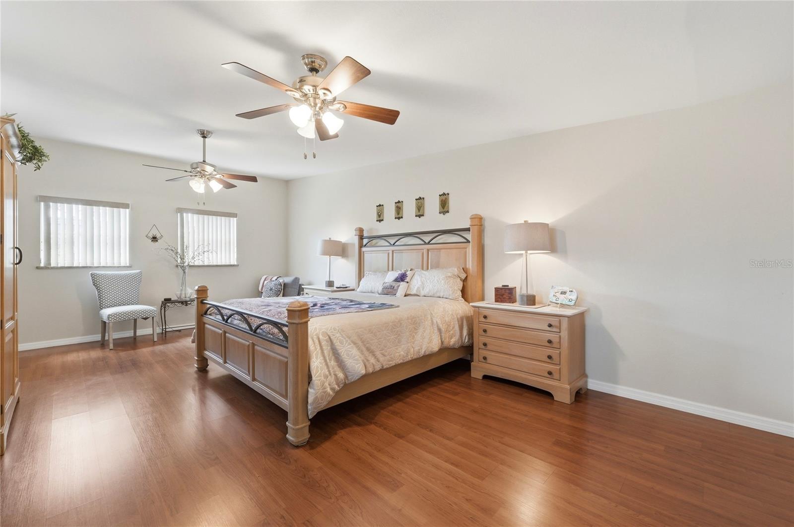 Image 26 of 67 For 8342 Lake Marion Road