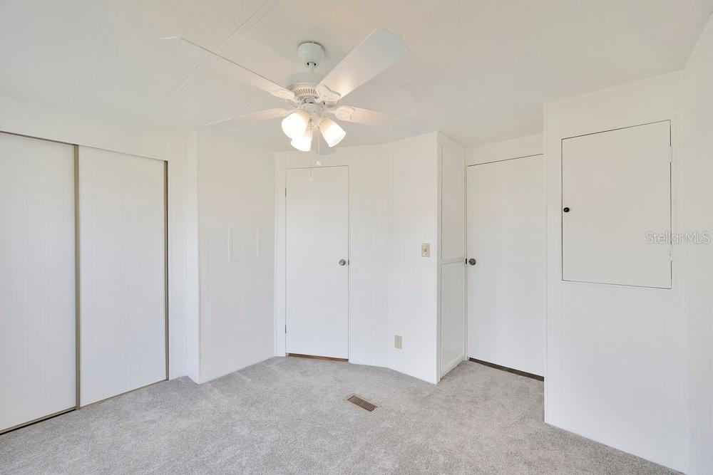 Image 10 of 28 For 423 Martin Drive