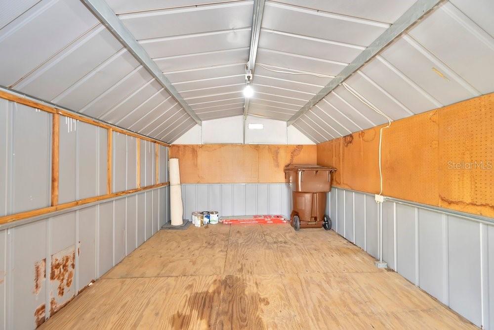 Image 17 of 28 For 423 Martin Drive