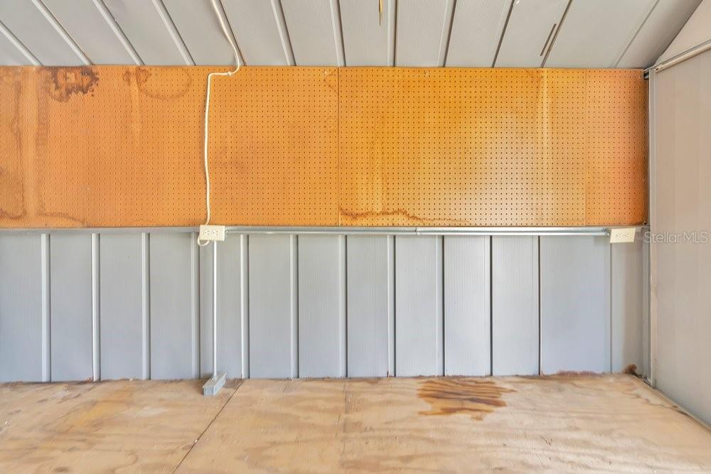 Image 18 of 28 For 423 Martin Drive